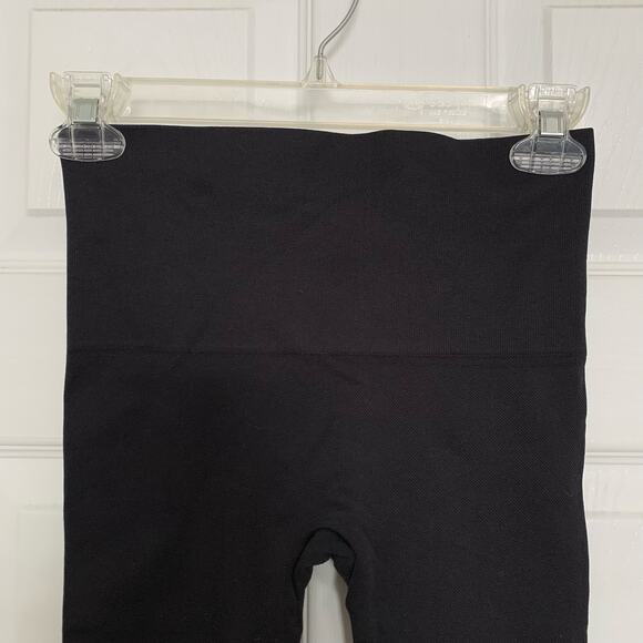 Spanx Look at Me Now Black Cropped Leggings - Picture 3 of 6